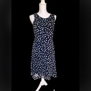 R & K Sleeveless Fashion Dress
